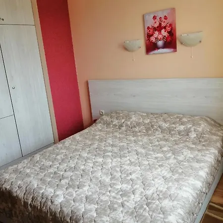 Harmony Hills F35 Garden & Pool View Апартаменты *