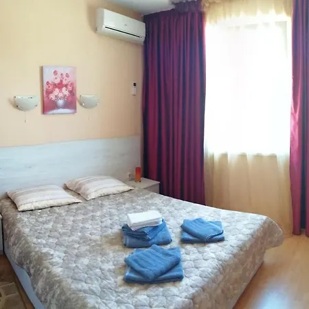 Апартаменты Harmony Hills F35 Garden & Pool View