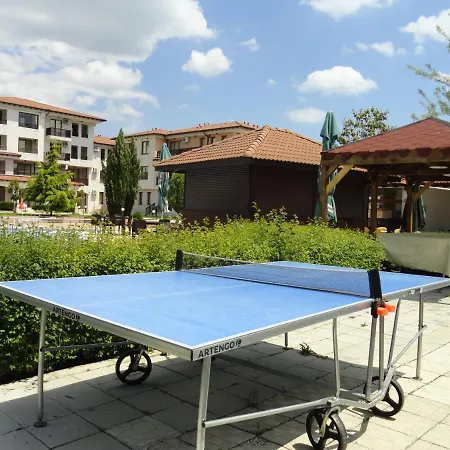 Harmony Hills F35 Garden & Pool View * Рогачево