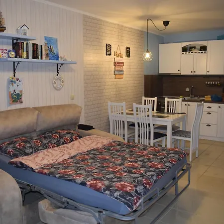Harmony Hills F35 Garden & Pool View Апартаменты
