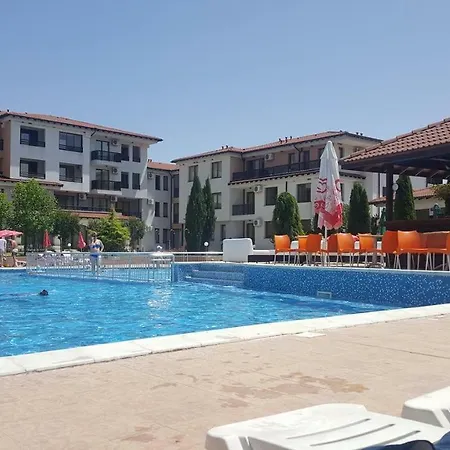 Harmony Hills F35 Garden & Pool View *