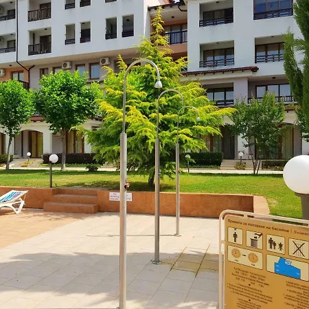 Harmony Hills F35 Garden & Pool View Апартаменты